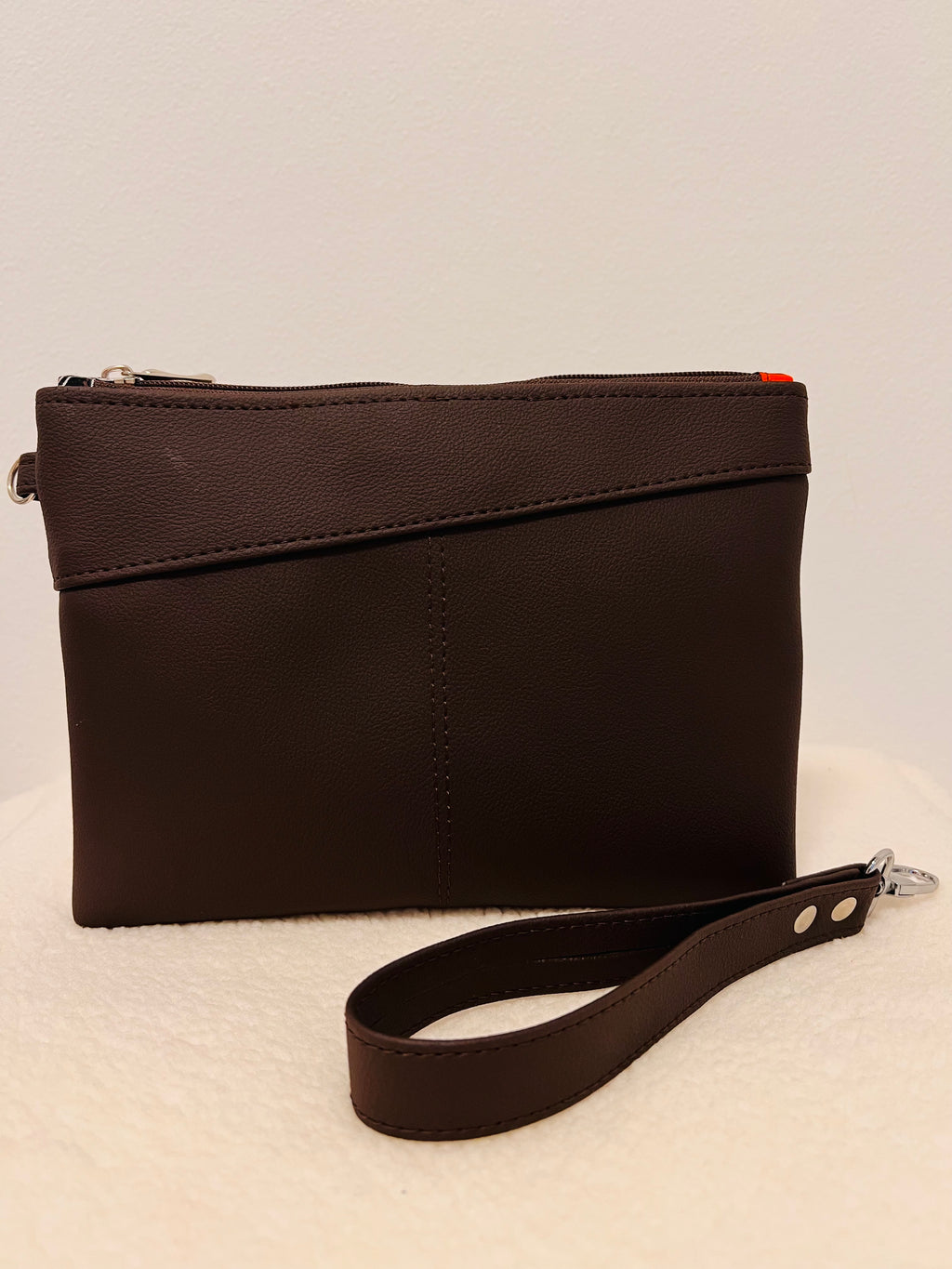 NyoNyo Afrocentric Leather Pochette