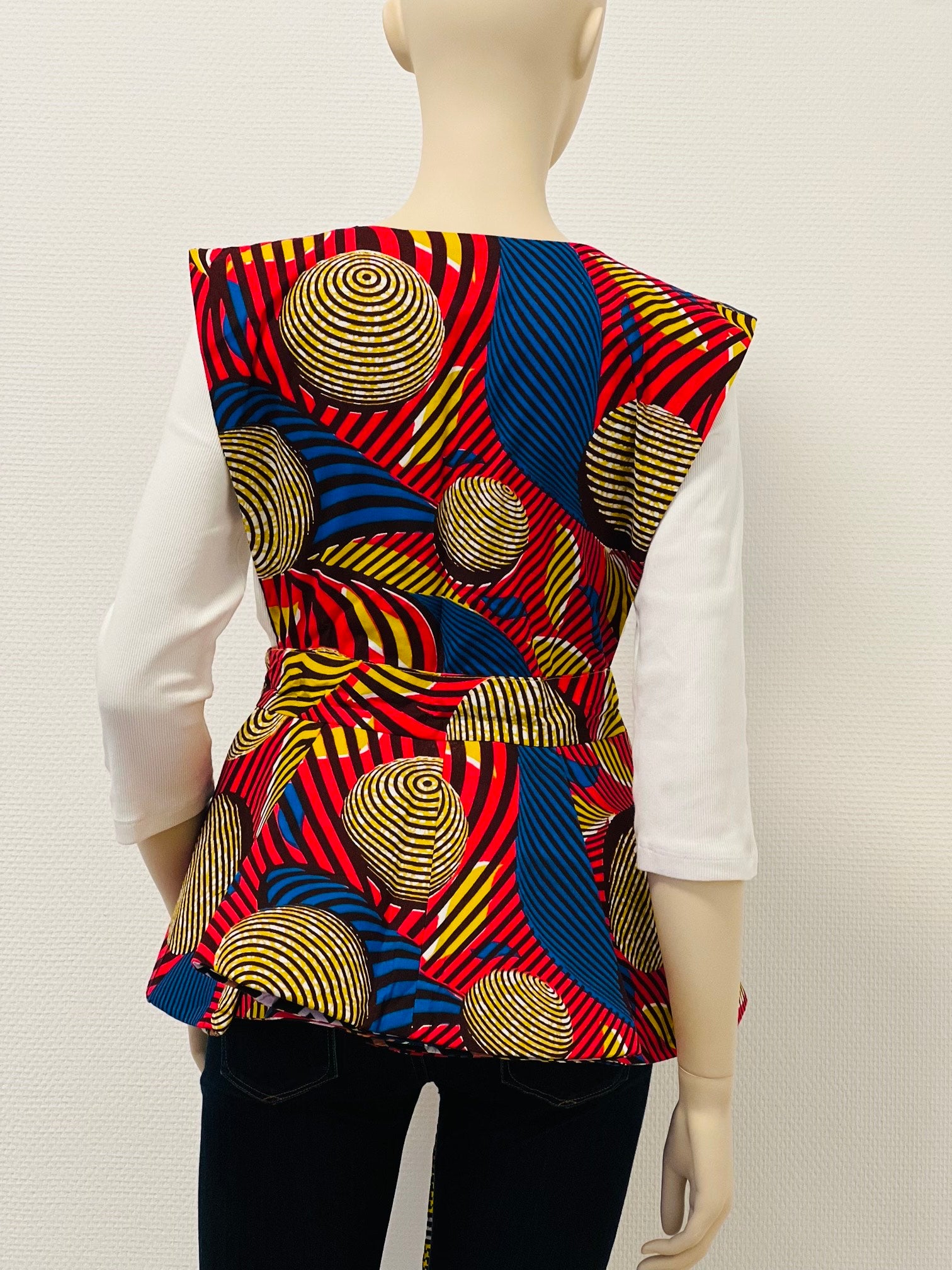 All-Season Reversible Peplum Vest/top – ORCAPEIRON